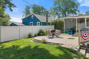 631 10th St, Baraboo, WI 53913 - Photo 46