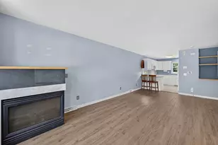 831 S Mills St, Madison, WI 53715 - Photo 4
