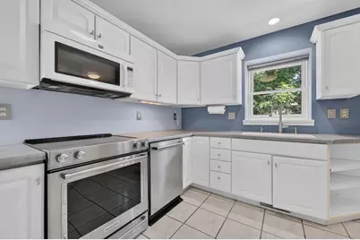831 S Mills Street, Madison, WI 53715 - Photo 10