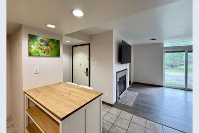 515 D'Onofrio Drive #1, Madison, WI 53719 - Photo 10