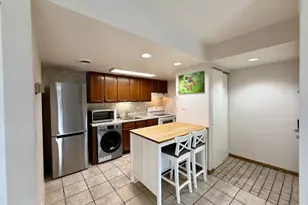 515 D'onofrio Dr, Madison, WI 53719 - Photo 6