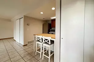 515 D'onofrio Dr, Madison, WI 53719 - Photo 12