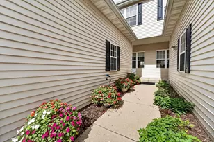 3867 Maple Grove Dr, Madison, WI 53719 - Photo 2