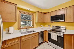 913 Mohican Pass, Madison, WI 53711 - Photo 16