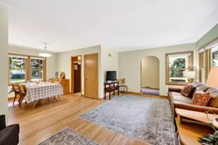 913 Mohican Pass, Madison, WI 53711 - Photo 8