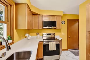 913 Mohican Pass, Madison, WI 53711 - Photo 14