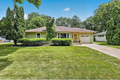 913 Mohican Pass, Madison, WI 53711 - Photo 2