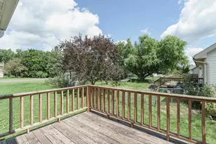 6901 Fieldwood Rd, Madison, WI 53718 - Photo 8