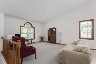 6901 Fieldwood Rd, Madison, WI 53718 - Photo 4