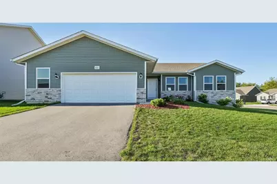 801 Margarets Way, Belleville, WI 53508 - Photo 1