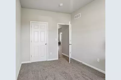 801 Margarets Way, Belleville, WI 53508 - Photo 18