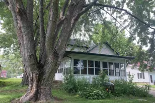 641 S Center St, Beaver Dam, WI 53916 - Photo 8
