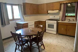 641 S Center St, Beaver Dam, WI 53916 - Photo 12