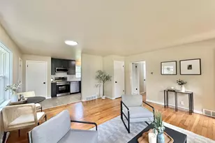 405 E Madison St, Cambridge, WI 53523 - Photo 6