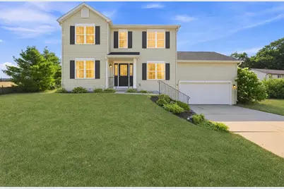 801 Goldfinch Lane, Marshall, WI 53559 - Photo 1