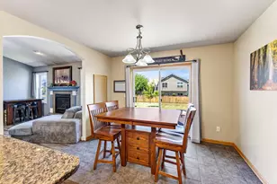 332 Sandridge Trail, Sun Prairie, WI 53590 - Photo 16