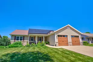 332 Sandridge Trail, Sun Prairie, WI 53590 - Photo 1