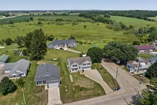 6738 Henry Rd, Belleville, WI 53508 - Photo 58
