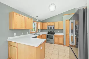 6738 Henry Rd, Belleville, WI 53508 - Photo 16
