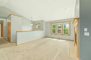 6738 Henry Rd, Belleville, WI 53508 - Photo 10