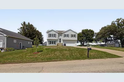 6738 Henry Road, Belleville, WI 53508 - Photo 4
