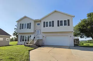 6738 Henry Rd, Belleville, WI 53508 - Photo 2