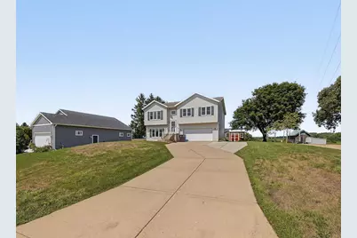 6738 Henry Road, Belleville, WI 53508 - Photo 2