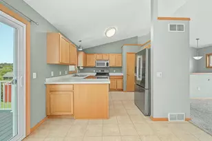 6738 Henry Rd, Belleville, WI 53508 - Photo 18