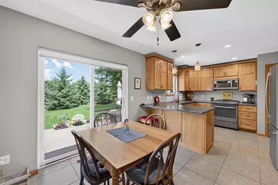 837 Vista Ridge Drive, Mount Horeb, WI 53572 - Photo 10