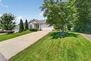 837 Vista Ridge Dr, Mount Horeb, WI 53572 - Photo 38