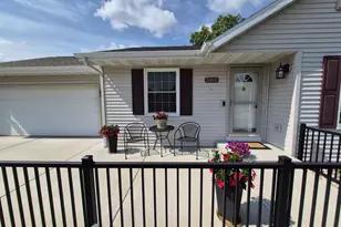 3418 Buckhorn Trce, Janesville, WI 53548 - Photo 2