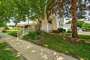 1617 16th Ave, Monroe, WI 53566 - Photo 6