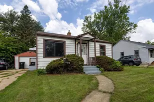 1724 Prairie Ave, Beloit, WI 53511 - Photo 2