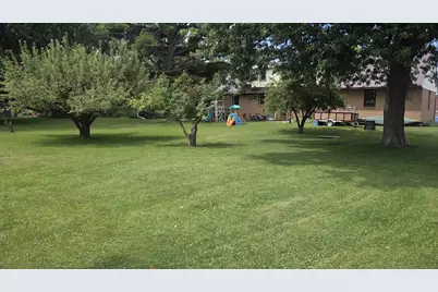 318 S Charles Street, Westfield, WI 53964 - Photo 6