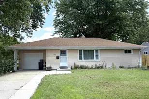 1252 N Martin Rd, Janesville, WI 53545 - Photo 1