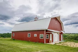 4526 County Road Q Rd, Ridgeville, WI 53533 - Photo 46