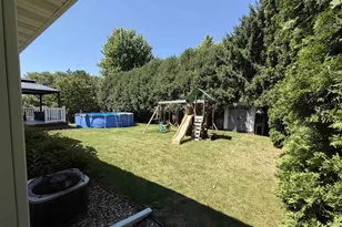 2518 Scenic Ridge Dr, Madison, WI 53719 - Photo 8