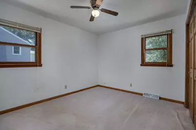 4602 Esch Lane, Madison, WI 53704 - Photo 14
