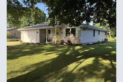 1938 Bootmaker Drive, Beloit, WI 53511 - Photo 2