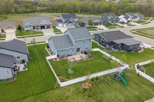 1317 Black Stallion Dr, Madison, WI 53718 - Photo 74