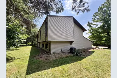 7340 Century Place, Middleton, WI 53562 - Photo 8