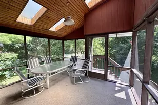 7340 Century Pl, Middleton, WI 53562 - Photo 4