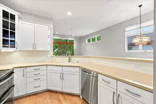 27 Windswept Way, Fitchburg, WI 53719 - Photo 14