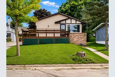 206 S Garfield Street, Barneveld, WI 53507 - Photo 1