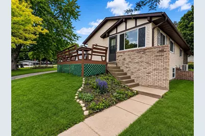 206 S Garfield Street, Barneveld, WI 53507 - Photo 2