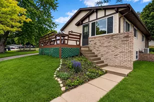 206 S Garfield St, Barneveld, WI 53507 - Photo 2