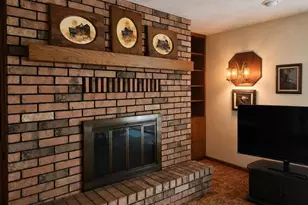 14313 W Golf Air Dr, Janesville, WI 53536 - Photo 16