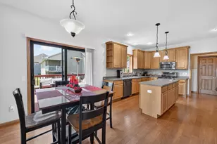 1000 Glen View Ct, Mount Horeb, WI 53572 - Photo 12