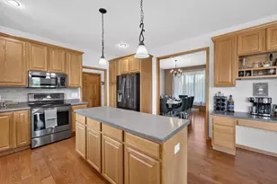 1000 Glen View Ct, Mount Horeb, WI 53572 - Photo 14