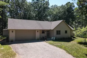 1809 S Badger Ln, Arkdale, WI 54613 - Photo 2